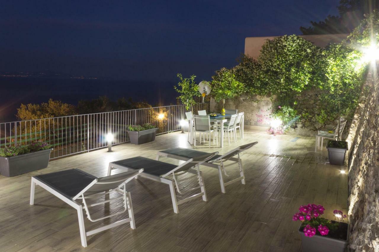 Angiem Holiday House Ravello Bagian luar foto